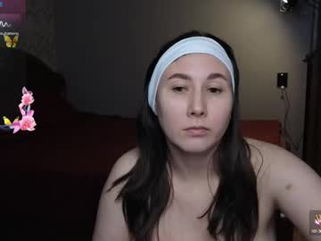 girl
        megan__stoone cam image #6678011