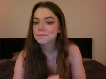 girl
        rosegold18 cam image #546053