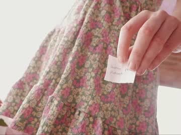girl
        clementine__ cam image #3234039