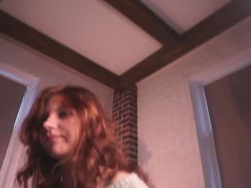 girl
        erlineberkshire cam image #5826443