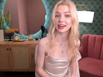 girl
        elizabethmad cam image #1922249