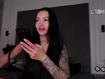 girl
        miladenver cam image #6537640