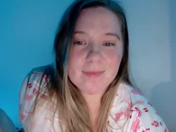 girl
        onelovechels cam image #6285345