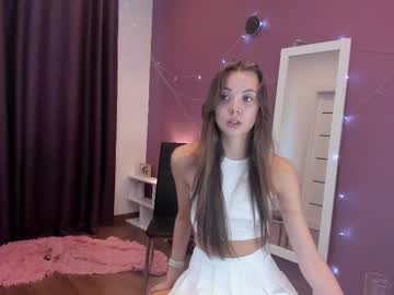 girl
        goldy_grace cam image #2199945