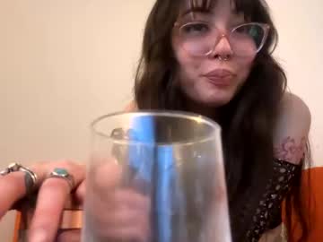 girl
        bby_julesss cam image #5811156