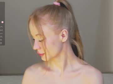 girl
        cute_shine cam image #3887720