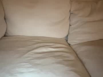 girl
        olive_nextdoor cam image #5997236