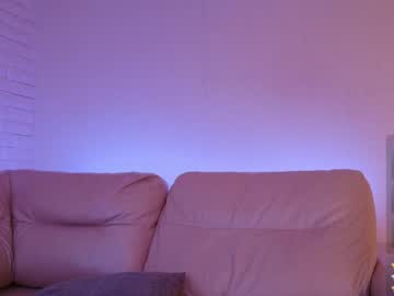 girl
        mazzanti_ cam image #6440252