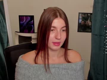 girl
        stacy_cy cam image #5403663