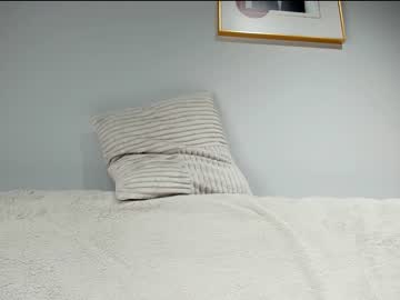 girl
        aria_diaz cam image #2417143