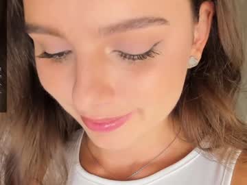 girl
        victoria_karma cam image #4924403