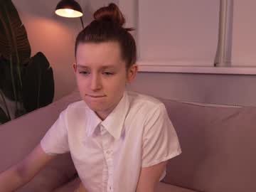 girl
        toxl cam image #6015936