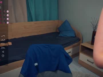 girl
        aftonbunkers cam image #5350298