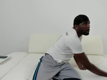 couple
        mrjacksonsplayroom cam image #3954407