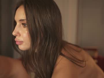 girl
        valerieh cam image #5930732