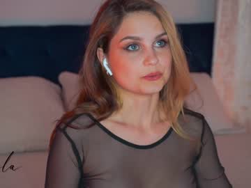 girl
        lola_jd cam image #2210767