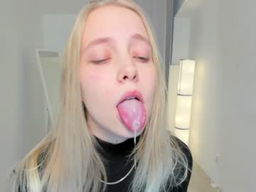 girl
        appr0ved cam image #568869