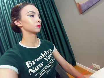 girl
        ehotlovea cam image #6786644