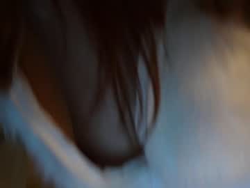 girl
        ellaa91 cam image #124355