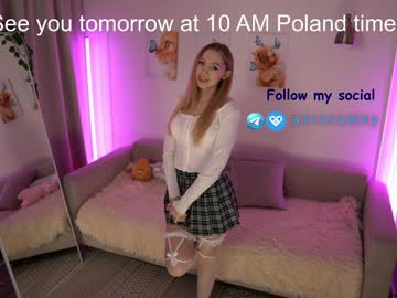girl
        avroramy cam image #5692836