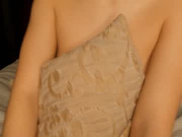 girl
        jeanfrancoa cam image #2896461