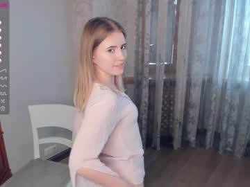 girl
        misty__veil cam image #2077023