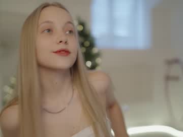 girl
        victoria_karma cam image #3133339
