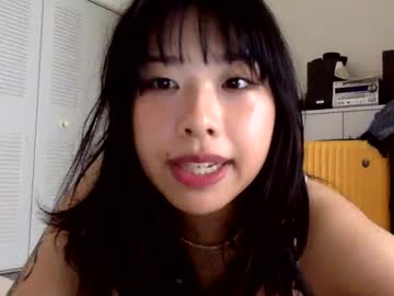 girl
        milo_nadie_leo cam image #4626759
