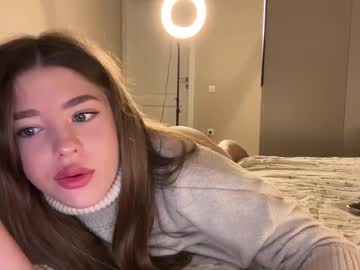 girl
        endlessmia cam image #6418923