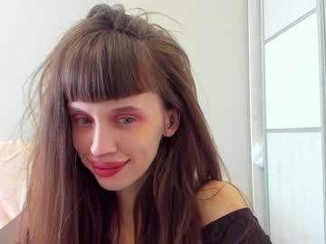 girl
        flowerofsin2001 cam image #1237024