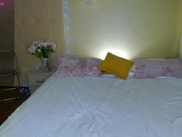 girl
        taylor_blush cam image #6343625