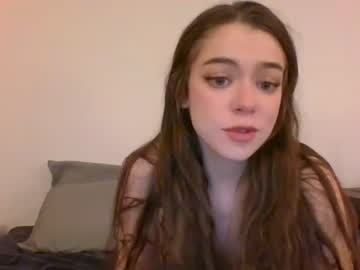 girl
        rosegold18 cam image #192270
