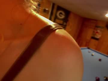 girl
        rosegold18 cam image #4068438