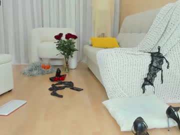 girl
        linapearl cam image #3333921
