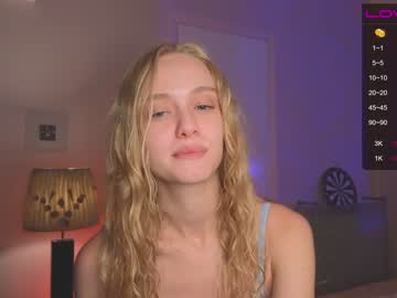 girl
        sfanning cam image #1606038