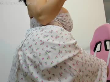 girl
        kim_velez cam image #1900840