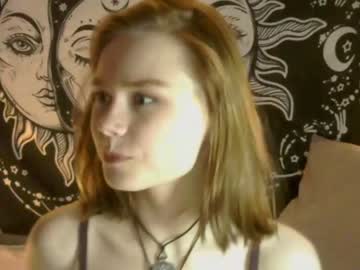 girl
        caiseygrace cam image #716249