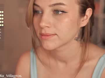 girl
        mia_milagros cam image #2355624