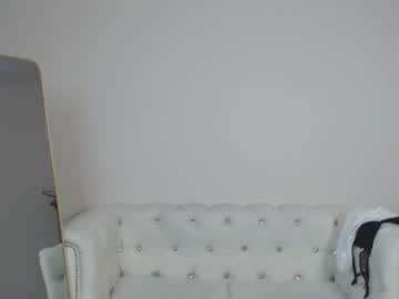 girl
        evie_fane cam image #719848