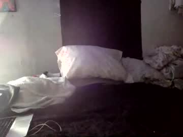 couple
        bbc74gd cam image #3299228
