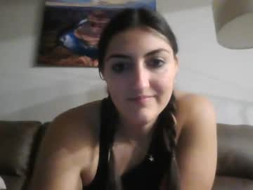 girl
        lynn1717 cam image #423596