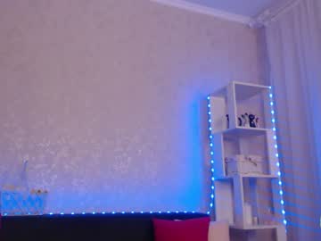 girl
        adrykilly cam image #432305