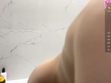 girl
        avroramy cam image #6770119
