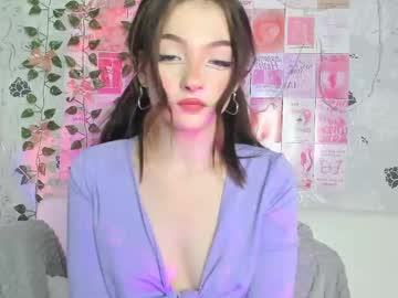 girl
        shimi_shimi_ cam image #6296984