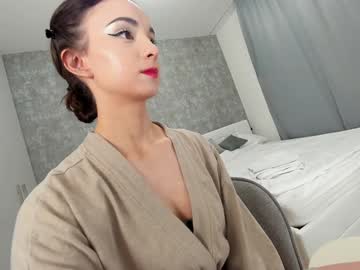 girl
        ehotlovea cam image #6730256