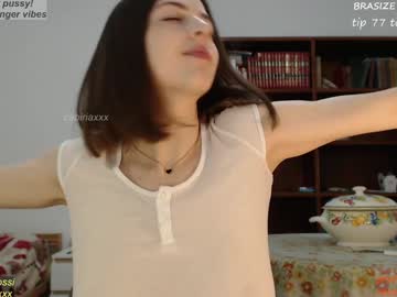 girl
        your_cabiria cam image #5817206