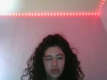 girl
        savinajade cam image #474486