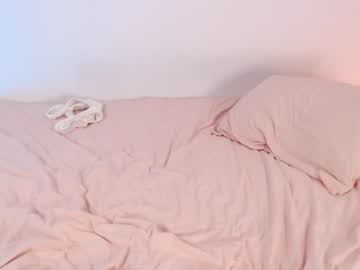 girl
        amycream cam image #831588