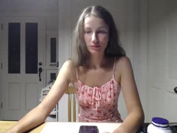 girl
        anna_shine_ cam image #3967883