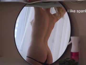 girl
        elsa_jeanie cam image #6552037